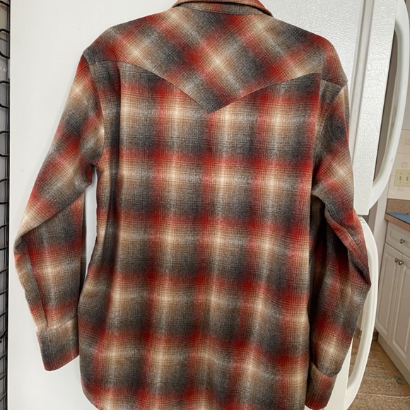Mens Pendleton Wool Canyon Shirt - Picture 2 of 8